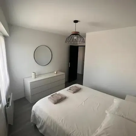 Apartment Hyper-center With Parking *