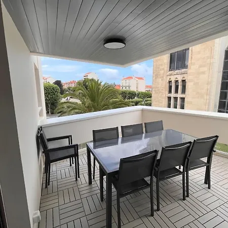 Hyper-center With Parking *